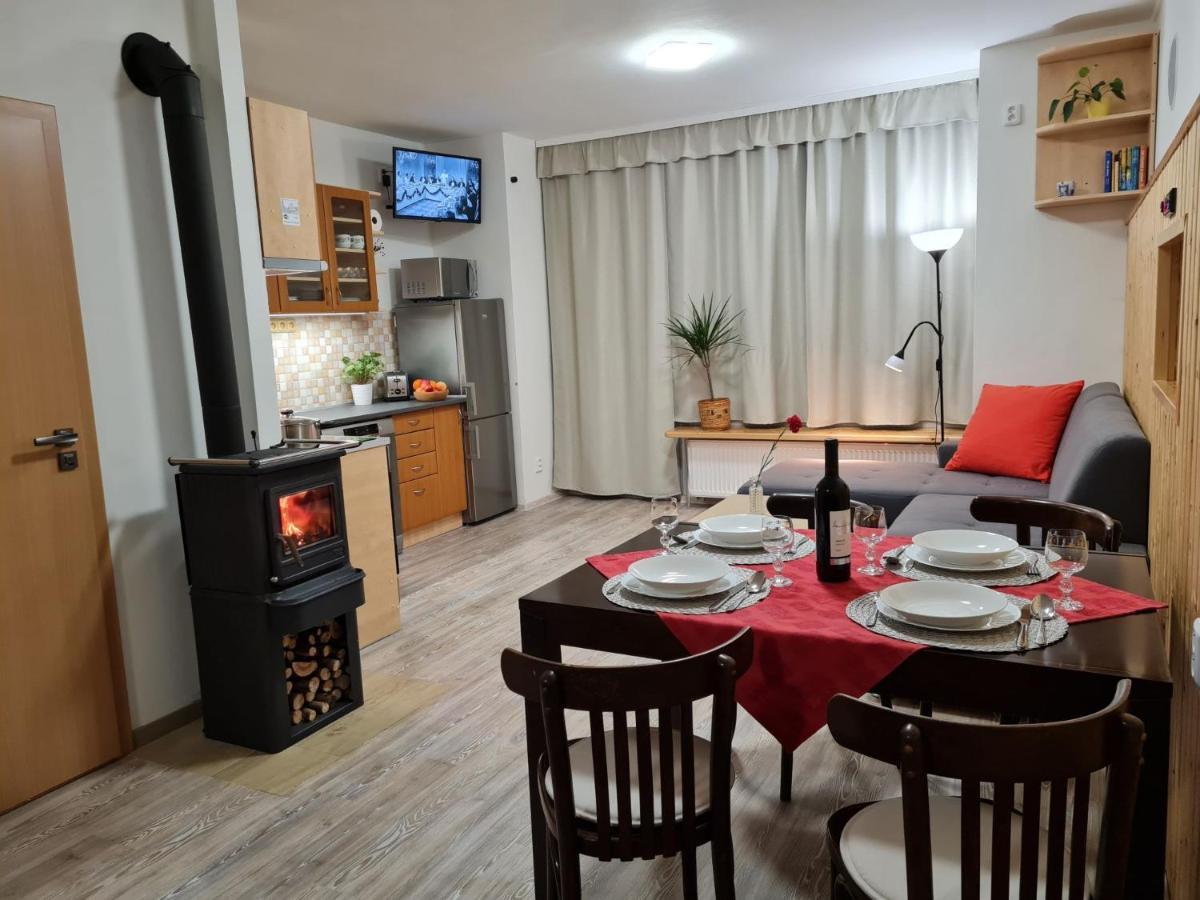 Apartment Chleew Bela pod Pradedem Bagian luar foto