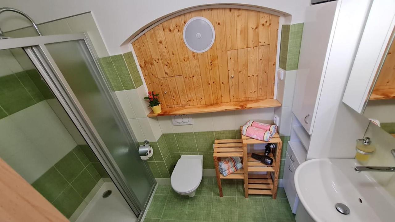 Apartment Chleew Bela pod Pradedem Bagian luar foto